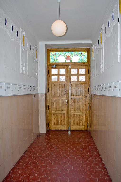 Apartments With 2 Bathrooms- 5 Minutes From Old Town - 102 M2 Prague Extérieur photo