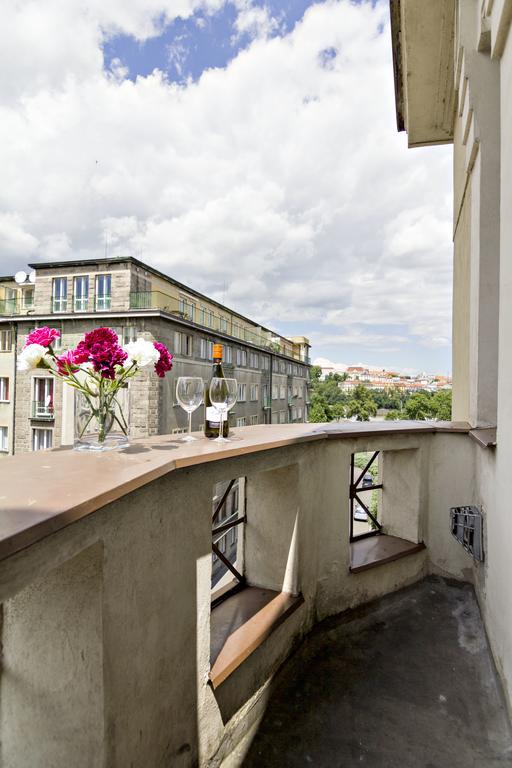 Apartments With 2 Bathrooms- 5 Minutes From Old Town - 102 M2 Prague Extérieur photo