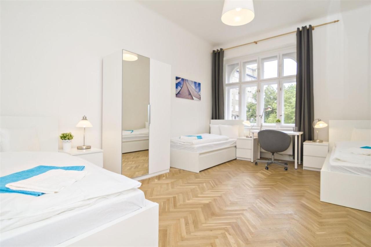 Apartments With 2 Bathrooms- 5 Minutes From Old Town - 102 M2 Prague Extérieur photo