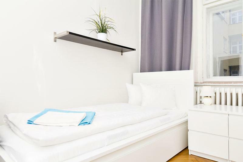 Apartments With 2 Bathrooms- 5 Minutes From Old Town - 102 M2 Prague Extérieur photo