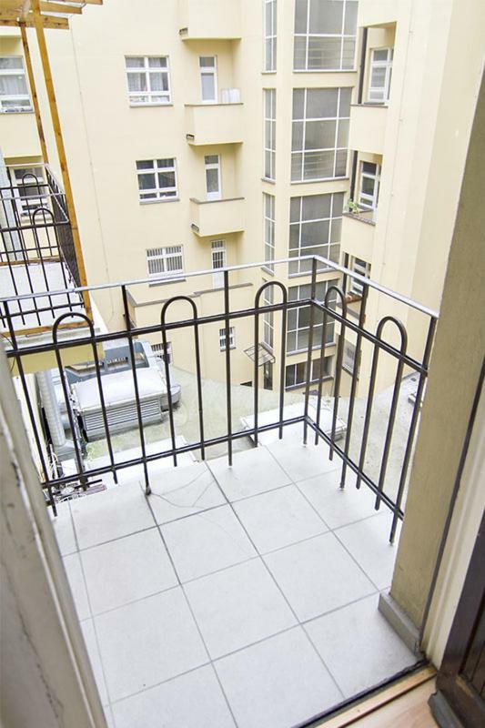 Apartments With 2 Bathrooms- 5 Minutes From Old Town - 102 M2 Prague Extérieur photo